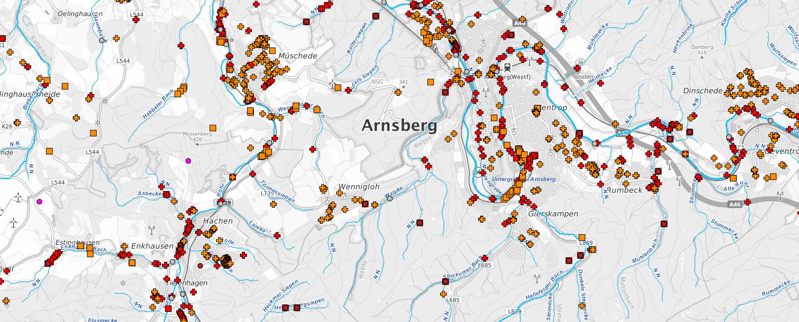 Kartenausschnitt Karte Nordrhein-Westfalen, Bereich Arnsberg, mit unterschiedlichen Symbolen für die Nutzungsorte von verschiedenen Rechtsverhältnissen zur Benutzung von Gewässern